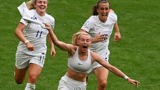 Women's Nike Tech: Elevate Your Performance with Style and Comfort