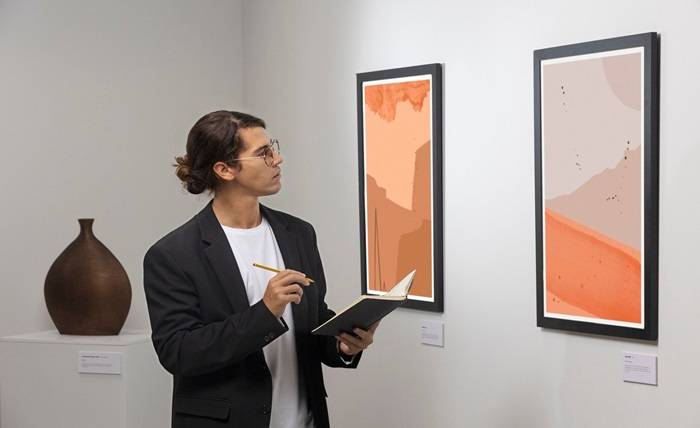 Exploring Excellence: A Guide to Three Essential Types of Exhibition Equipment Exploring Excellence: A Guide to Three Essential Types of Exhibition Equipment