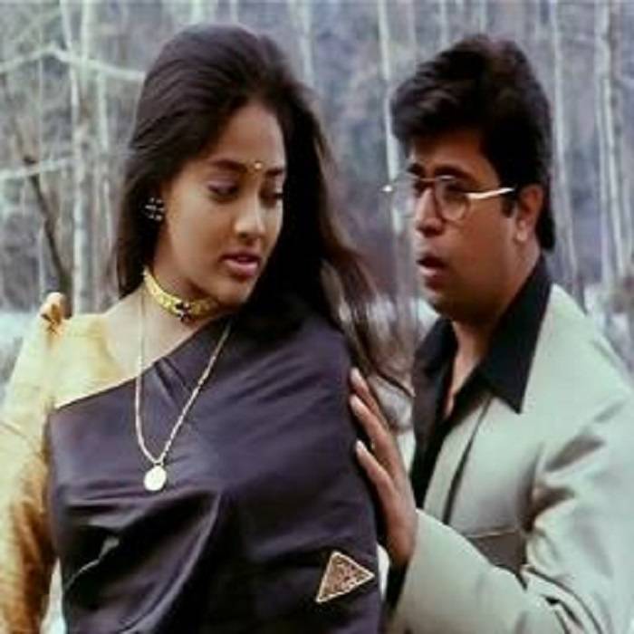 Malare Mounama Lyrics With Video - Karnaa | 2016 Song