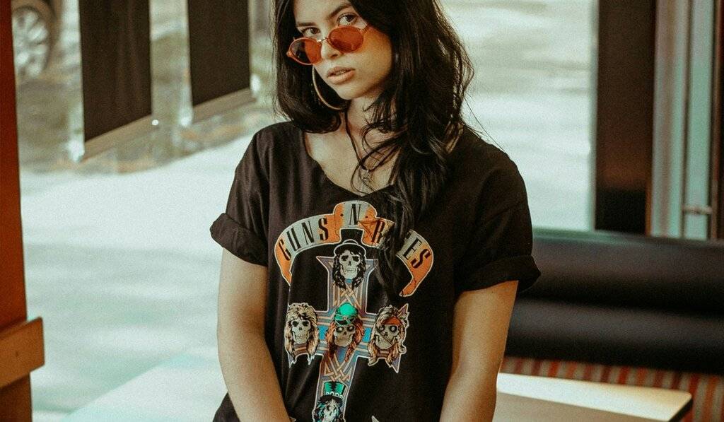 How to Choose Music Graphic T-Shirts That Match Your Personal Fashion Style