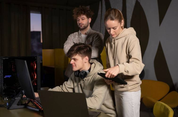 The Real Deal with Playing on an Official Gaming Platform