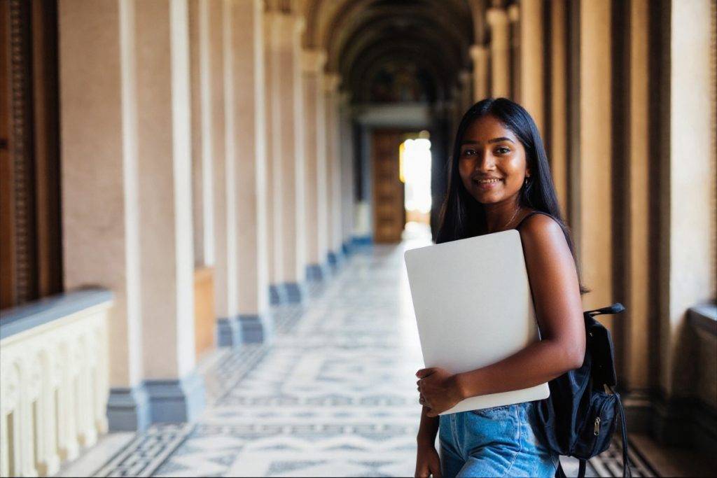 Online BCA Programs That Help You Build Practical IT Skills