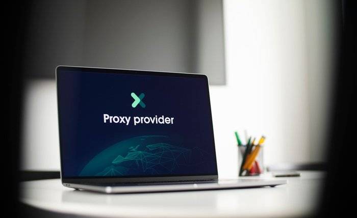 VPN_vs_Proxy_Who_Wins_in_the_Battle_for_Internet_Freedom_and_Efficiency (2) VPN vs Proxy for Internet Freedom